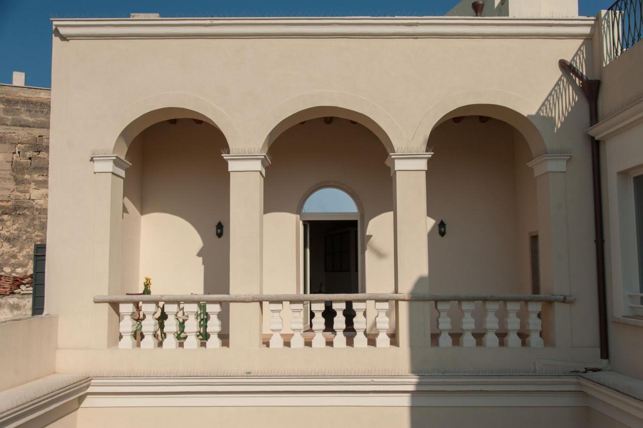 לינה וארוחת בוקר טרני La Soffitta Covelli מראה חיצוני תמונה